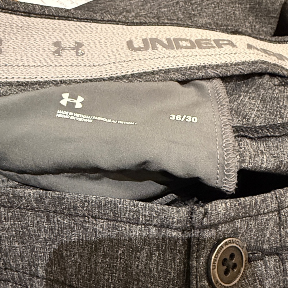 Under Armour Men's Vented Stretch Golf Pants in charcoal gray 36 x 30 - Picture 3 of 5